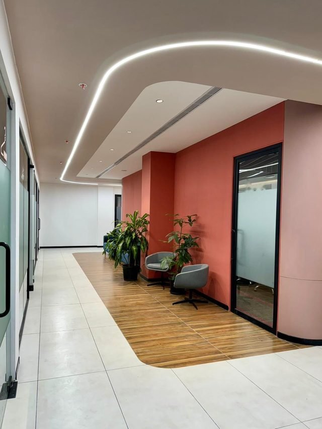 Breakout seating by the meeting rooms